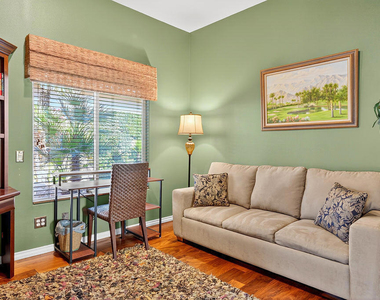 128 Kavenish Drive - Photo Thumbnail 7