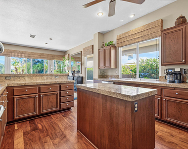 128 Kavenish Drive - Photo Thumbnail 13