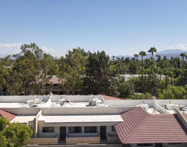 2820 N Arcadia Court - Photo Thumbnail 21