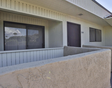 2820 N Arcadia Court - Photo Thumbnail 19