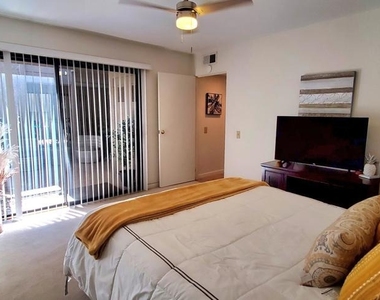 46568 Arapahoe Drive - Photo Thumbnail 34