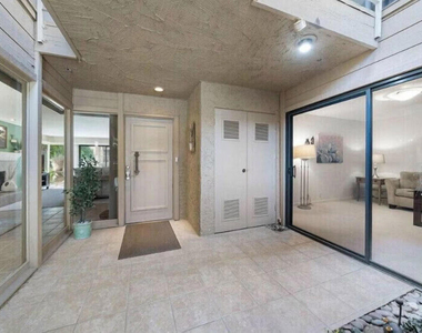 46568 Arapahoe Drive - Photo Thumbnail 4
