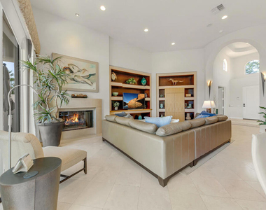 79005 Calle Brisa - Photo Thumbnail 19
