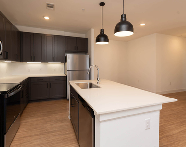 1401 Art Dilly Dr. - Photo Thumbnail 57