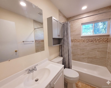 16 Birch Drive - Photo Thumbnail 7