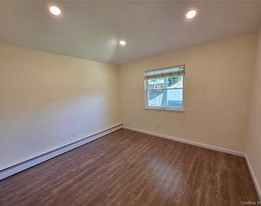 16 Birch Drive - Photo Thumbnail 10