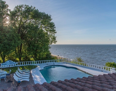 10 Beach Hill Drive - Photo Thumbnail 32