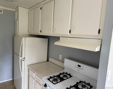 238 Artist Lake Drive - Photo Thumbnail 9