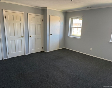 238 Artist Lake Drive - Photo Thumbnail 12