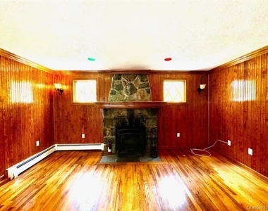 8 Lake Avenue - Photo Thumbnail 21