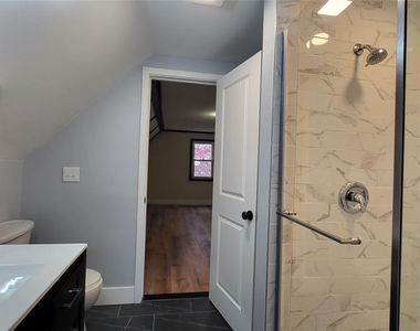 156 Doris Street - Photo Thumbnail 16