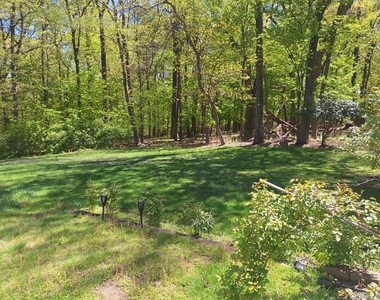 101 Gatto Lane - Photo Thumbnail 8