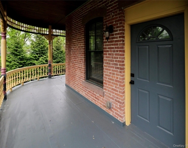 4 Grand Street - Photo Thumbnail 13