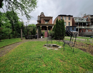 4 Grand Street - Photo Thumbnail 21