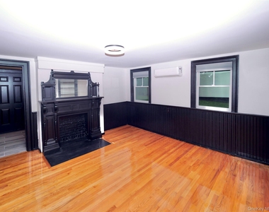 4 Grand Street - Photo Thumbnail 13