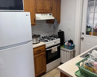 7 Travis Avenue - Photo Thumbnail 7