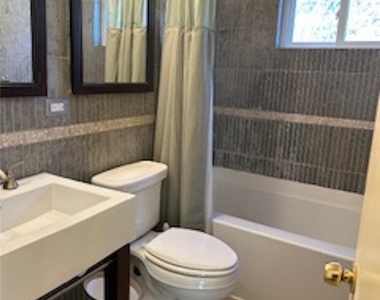423 Springvale Road - Photo Thumbnail 10