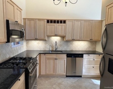 423 Springvale Road - Photo Thumbnail 3