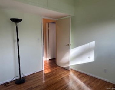 423 Springvale Road - Photo Thumbnail 17