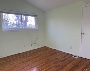 423 Springvale Road - Photo Thumbnail 14