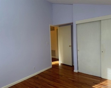 423 Springvale Road - Photo Thumbnail 16