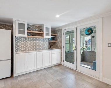 539 Nassau Avenue - Photo Thumbnail 23