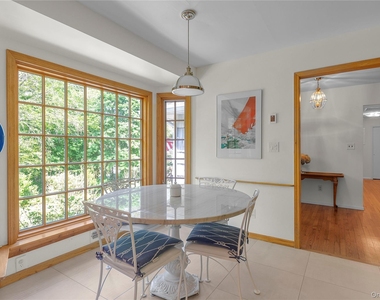11 North Road - Photo Thumbnail 10