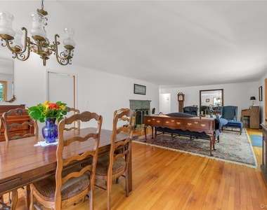 11 North Road - Photo Thumbnail 7