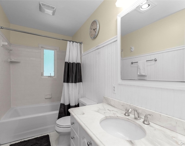 11 North Road - Photo Thumbnail 17