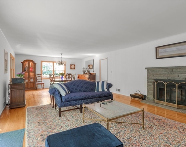 11 North Road - Photo Thumbnail 4