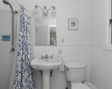11 North Road - Photo Thumbnail 16