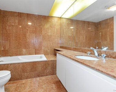 100 Cuttermill Road - Photo Thumbnail 20