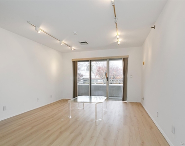 100 Cuttermill Road - Photo Thumbnail 23