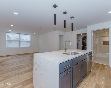 9 Laura Drive - Photo Thumbnail 9