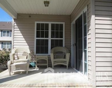 1056 Morning Glory Drive - Photo Thumbnail 9