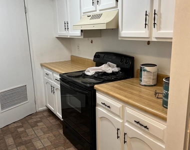 40-3 Prospect Street - Photo Thumbnail 1