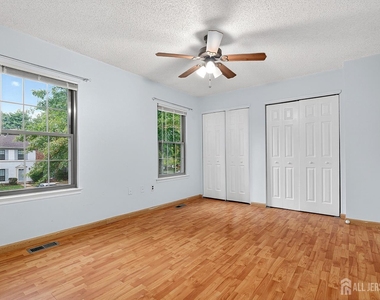 134 Pear Tree Lane - Photo Thumbnail 12
