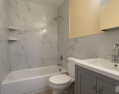 16 Lake Avenue - Photo Thumbnail 5