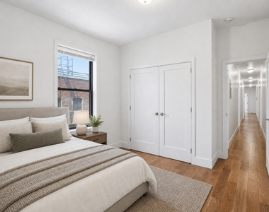 4260 Broadway - Photo Thumbnail 3