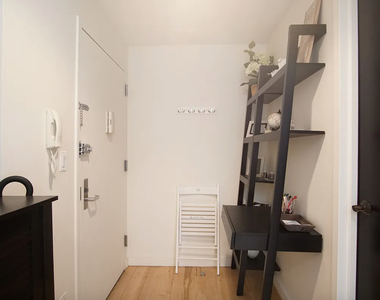 1810 3rd Avenue - Photo Thumbnail 9