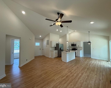 47 Birch Lane - Photo Thumbnail 3
