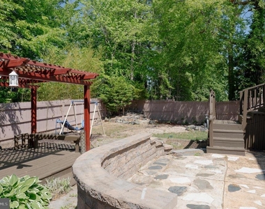 15 Varone Drive - Photo Thumbnail 18