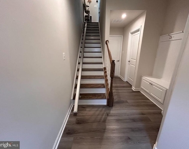 4607 Abbotswell Place - Photo Thumbnail 1