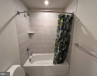 4607 Abbotswell Place - Photo Thumbnail 18
