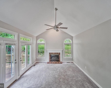 4287 Exeter Drive - Photo Thumbnail 21