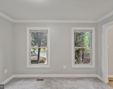 4287 Exeter Drive - Photo Thumbnail 6