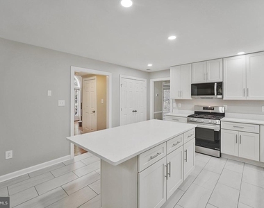 4287 Exeter Drive - Photo Thumbnail 17