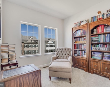 9536 Barnes Loop - Photo Thumbnail 16