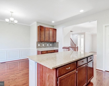 24803 Mason Dale Terrace - Photo Thumbnail 10