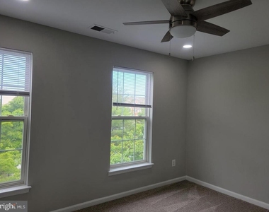 44189 Litchfield Terrace - Photo Thumbnail 8